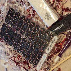 🌼 Wherever I Go🌼 Jamberry Nail Wrap NWOT